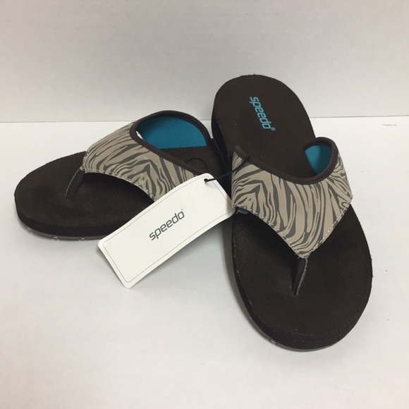 speedo slippers